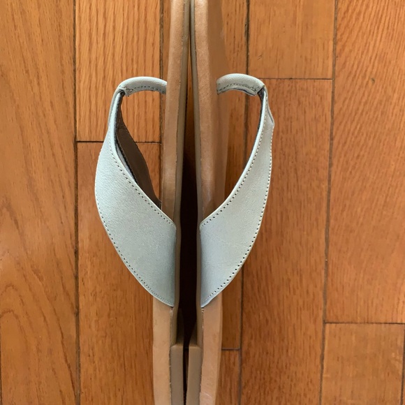 Diana Warner Mint Leather Slides - Picture 8 of 8